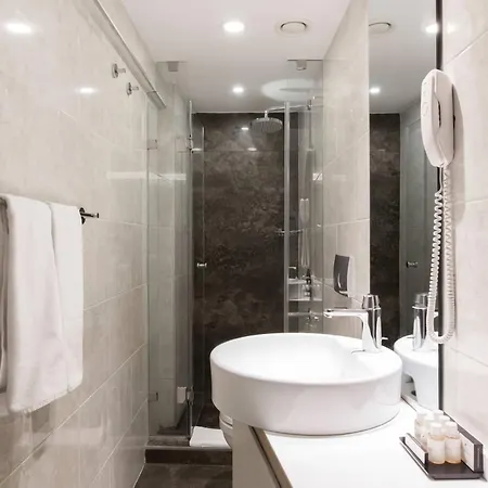 Carina Park Suites Nisantasi Istanbul Exterior photo